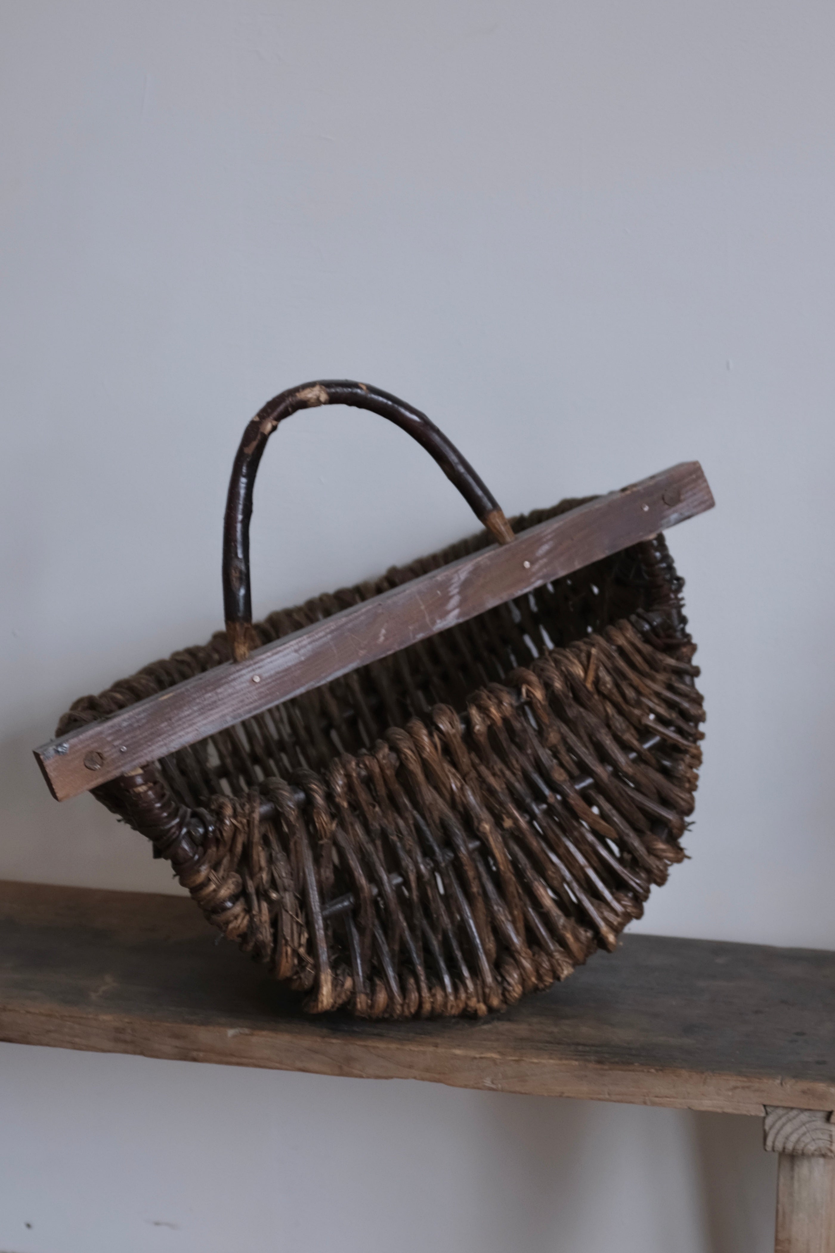  French Wall Hanging Basket  "Panier" / フランス アンティーク 壁掛け パニエ, French Wall Hanging Basket "Panier",- ambiant