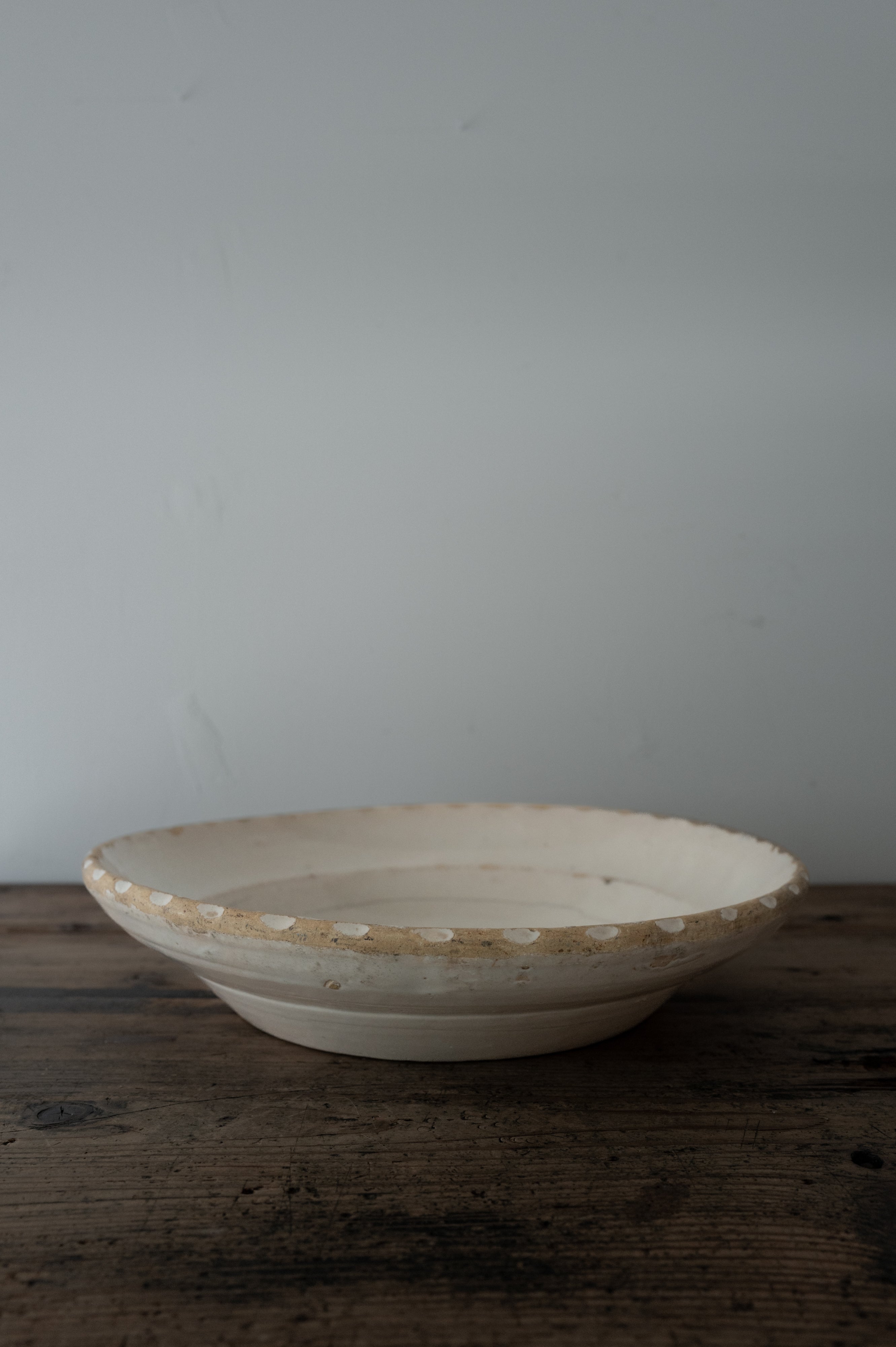  19世紀 イタリア プーリア グロッターリエ 白錫釉 輪花大皿 AN-4176, Antique,- ambiant